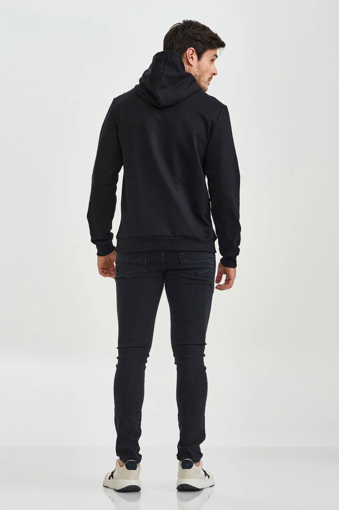 MOLETOM CAPUZ BORDADO