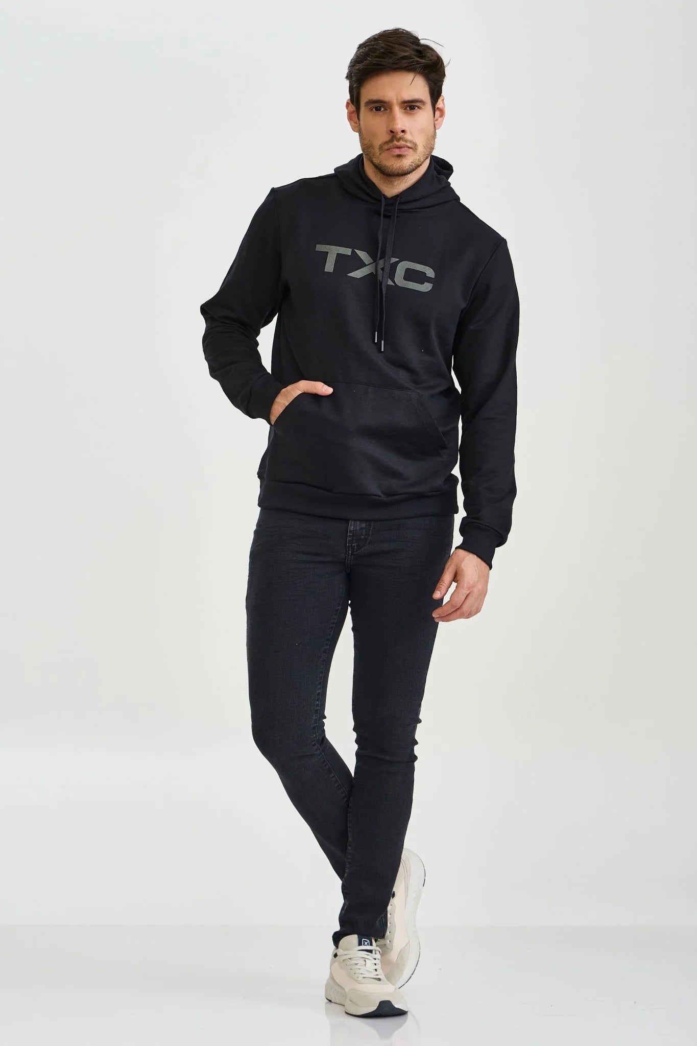 MOLETOM CAPUZ BORDADO